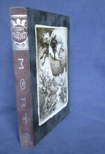 Mort
 Additional Image