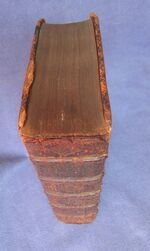 La Sainte Bible, Qui Contient Le Vieux Et Le Nouveau Testament Le tout reveu sur les Origineaux, & retouché dans le langage: avec des Paralleles et des Sommaires par David martin, Ministre du S. Evangile à Utrecht
 Additional Image